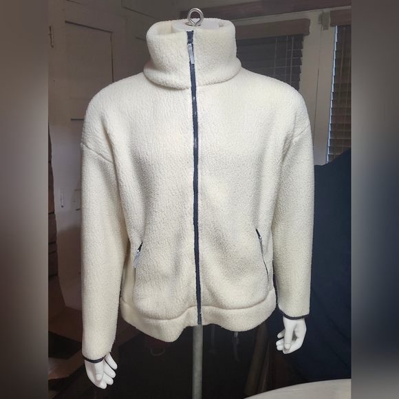 J. Crew Jackets & Blazers - J. Crew Women's Ivory Fleece Sherpa Polartec Long Sleeve Full Zipper Jacket - XL